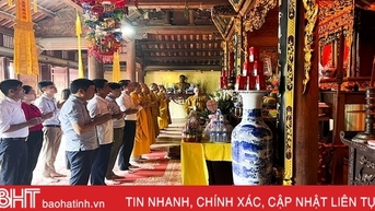 Lễ huý kỵ Hoàng Thái hậu Trần Thị Ngọc Hào ở Đức Thọ