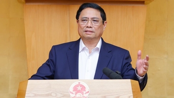 Thủ tướng: Không áp dụng cơ chế lương, phụ cấp, thu nhập đặc thù từ năm 2025