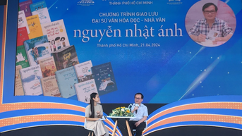 អ្នកនិពន្ធ Nguyen Nhat Anh៖ សៀវភៅជួយមនុស្សបង្កើនចំណេះដឹង និងពង្រឹងព្រលឹងរបស់ពួកគេ។
