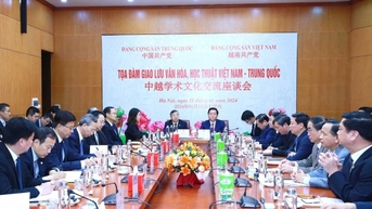 Giao lưu văn hóa, học thuật giữa Đoàn đại biểu Đảng Cộng sản Trung Quốc với đại diện chuyên gia, học giả, nhân sĩ của Việt Nam