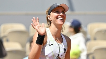 Brazil lần đầu có tay vợt nữ vào bán kết Roland Garros