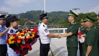Tăng cường hợp tác xây dựng biên giới Việt-Trung hòa bình, hữu nghị