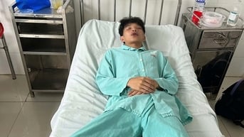 Vụ học sinh bị 'đánh hội đồng', mời thiếu niên 15 tuổi lên làm việc
