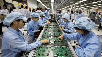 Xuất khẩu Việt Nam tăng trưởng trở lại những tháng đầu năm