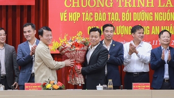 Đại học Quốc gia Hà Nội hợp tác đào tạo bác sĩ cho lực lượng Công an