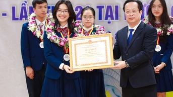 Giáo dục Hà Nội tiếp tục khẳng định vị thế dẫn đầu cả nước