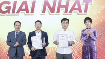 Bức ảnh Tổng Bí thư giao lưu với nghệ sĩ saxophone huyền thoại đoạt giải 'Khoảnh khắc vàng'