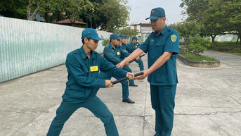 Điểm sáng vượt khó, huấn luyện giỏi