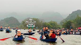 Lễ hội chùa Hương - điểm đến du lịch, văn hóa, truyền thống Việt