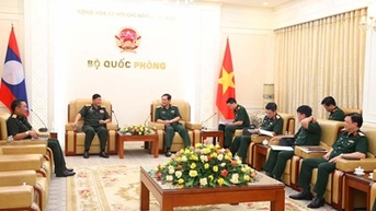 Thượng tướng Vũ Hải Sản tiếp Thứ trưởng Bộ Quốc phòng Lào