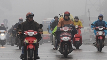 Dự báo thời tiết 19/10/2024: Hà Nội có mưa giông, Nam Bộ triều cường