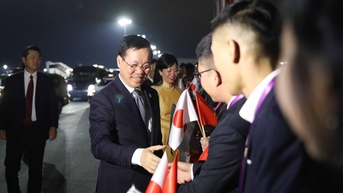 대통령, 일본 공식 방문 위해 도쿄 도착