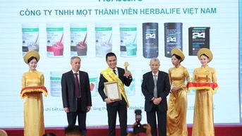 ក្រុមហ៊ុន Herbalife Vietnam បានឈ្នះពានរង្វាន់ "ផលិតផលមាសសម្រាប់សុខភាពសហគមន៍ 2023" | ស្ត្រី