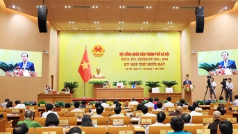 trả lời đúng trọng tâm, không né tránh