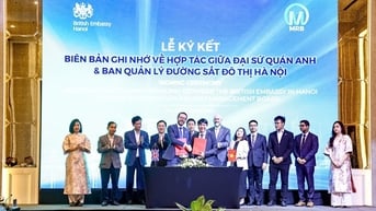 Vương quốc Anh hỗ trợ Hà Nội phát triển giao thông công cộng