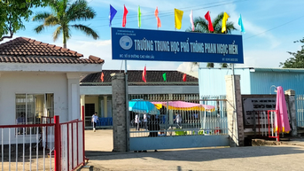 Kiểm điểm hiệu trưởng ở Bạc Liêu bị tố thu sai quy định