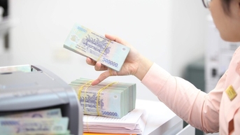 Choáng với những doanh nghiệp trả cổ tức lên 100%