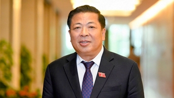 Bộ trưởng Bộ Giao thông vận tải Trần Hồng Minh thêm nhiệm vụ mới