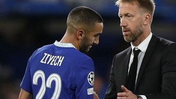 Đội của Ronaldo từ chối mua Ziyech phút chót