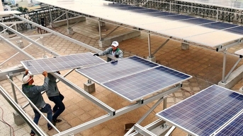 Nghiên cứu cơ chế điện mặt trời mái nhà dư được bán lên lưới điện quốc gia