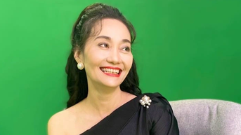 NSƯT Hạnh Thúy: Từng suýt bỏ học, giờ vẫn thức khuya học thạc sĩ ở tuổi U50