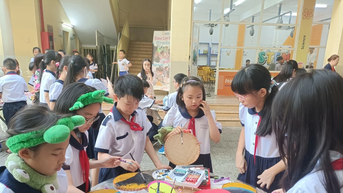 Học sinh tiểu học hào hứng tham gia ngày hội toán học