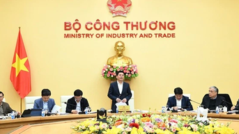 Khó hoàn thành mục tiêu Quy hoạch điện 8, nếu giá điện cứ mua cao bán thấp