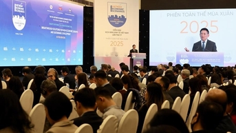 Phó Thủ tướng Hồ Đức Phớc: Năm 2025, phấn đấu tăng trưởng hai con số nhưng phải bền vững