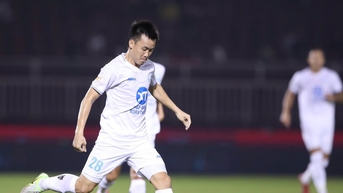 Cờ đến tay CLB Nam Định
