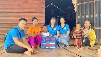 Dự án "Hy vọng" ươm mầm cho tương lai trẻ nghèo vùng Chư Prông