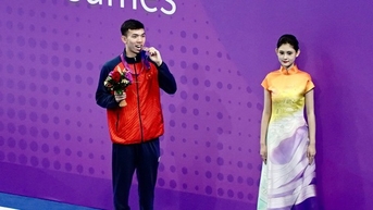 Bứt phá ấn tượng, Nguyễn Huy Hoàng giành thêm HCĐ ASIAD
