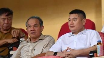 Bầu Thuỵ - Bầu Đức bắt tay: Người lên như diều, người khó chồng chất
