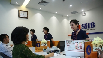 Tăng tốc bơm vốn cho nền kinh tế