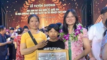 Nữ sinh người Thái đỗ Đại học Y Hà Nội được hỗ trợ chi phí ăn học