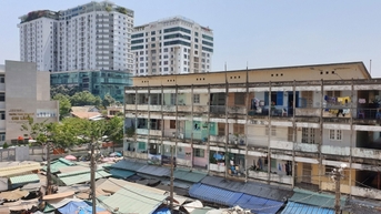 TP.HCM sẽ trả tiền thuê nhà tạm thời để cải tạo chung cư cũ