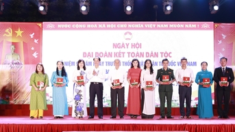 Đồng lòng để xây dựng địa bàn dân cư, thành phố ngày càng phát triển