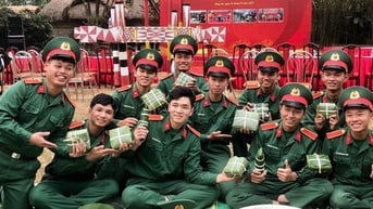 Xuân ấm áp từ chương trình "Bánh chưng xanh