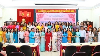 Phụ nữ tham gia công tác đối ngoại trong tình hình mới