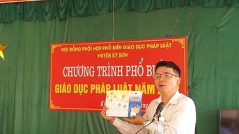 Xử lý hình sự để giải quyết dứt điểm tình trạng tảo hôn