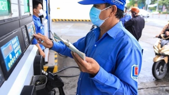 Xăng dầu đồng loạt giảm giá