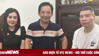 កញ្ញា Phan Kim Oanh និង Quang Teo ទស្សនាសិល្បករប្រជាជន Cong Ly