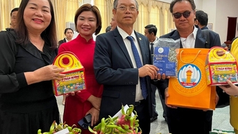 ស្វែងរកឱកាសនាំចេញទៅកាន់ទីផ្សារឡាវ
