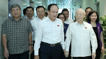 Tổng bí thư: Ngoại giao cây tre mềm dẻo mà vững chắc