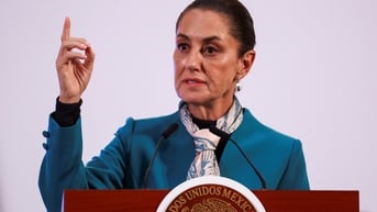 Tổng thống Mexico cảnh báo hậu quả sau ý định tăng thuế của ông Trump