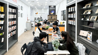 Viện Di Động đổi pin cũ, thay pin điện thoại mới giá 0 đồng
