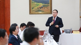 12개 대학이 손잡고 대학 교육의 질을 보장한다