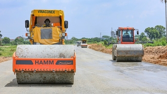Những mét thảm đầu tiên trên tuyến Vành đai 4