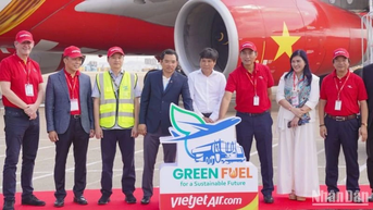 ក្រុមហ៊ុន Vietjet ដំណើរការជើងហោះហើរពីរលើកដំបូងដោយប្រើប្រេងឥន្ធនៈ SAF ដោយកាត់បន្ថយការបំភាយកាបូនបាន 80% ។