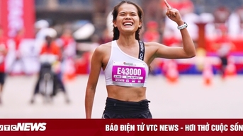 Phạm Thị Hồng Lệ, Nguyễn Thị Oanh về nhất giải marathon xuyên Angkor Wat