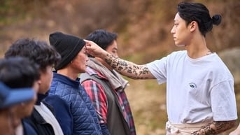 Bom tấn kinh dị Hàn Exhuma: Quật mộ trùng ma đổ bộ, Dune và Kung Fu Panda hạ nhiệt luôn